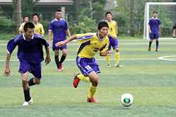 中国姉妹校とのサッカー交流試合の様子