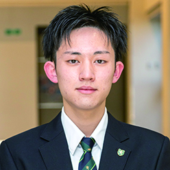 門間さん（高崎中出身）