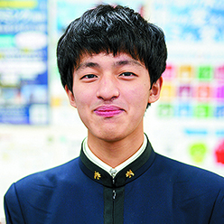 新免さん（秀光中等教育出身）
