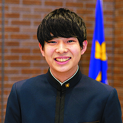 山田さん（成田中出身）