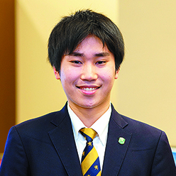佐藤さん（亘理中出身）