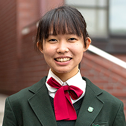 上村さん（八軒中出身）